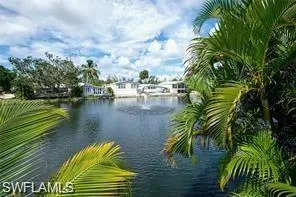 5753 Pink Panther Dr, Fort Myers, Florida 33908