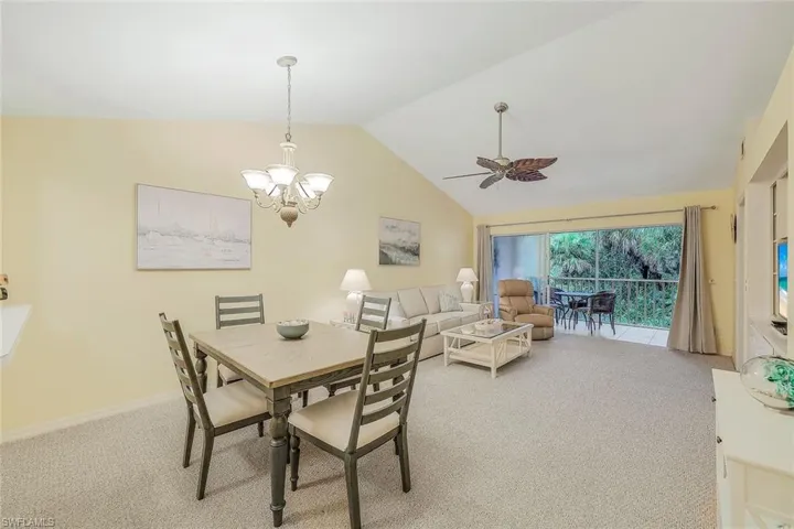 228  Belina  DR, Naples, FL 34104