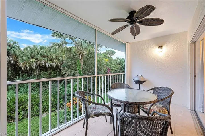 228  Belina  DR, Naples, FL 34104