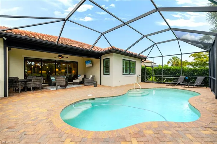 12759 Fairington Way, Fort Myers, Florida 33913