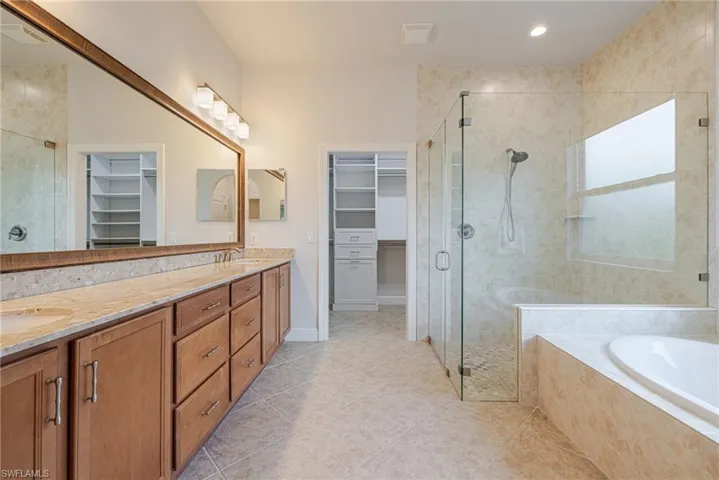 12759 Fairington Way, Fort Myers, Florida 33913