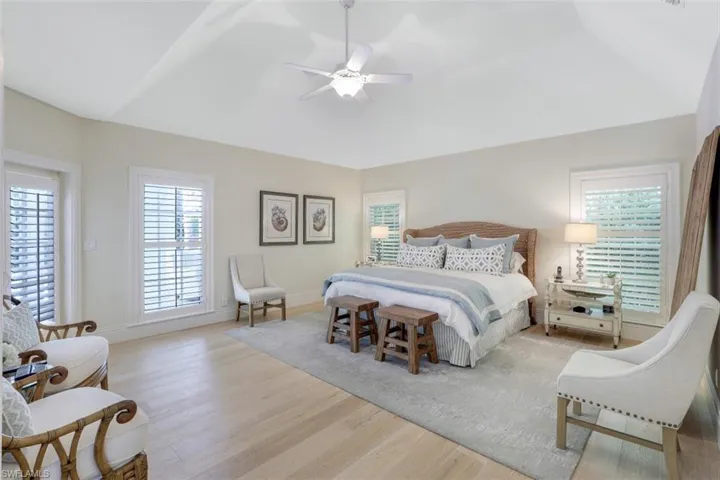 154 4th Ave N, Naples, Florida 34102