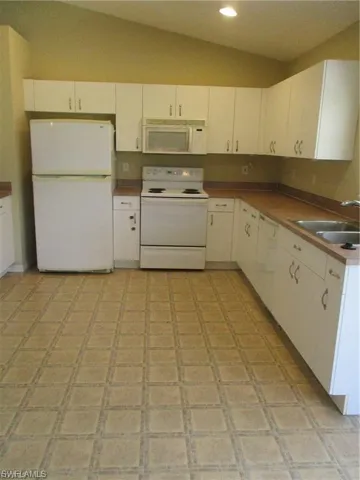 228 Ambury St, Fort Myers, Florida 33913
