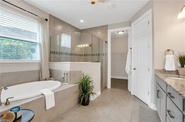14525 Stern WAY, NAPLES FL 34114