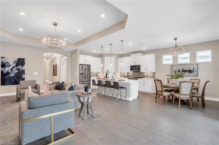 14525 Stern WAY, NAPLES FL 34114