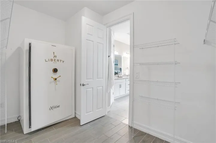 14525 Stern WAY, NAPLES FL 34114