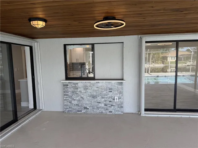 2310 Se 6th Ave, Cape Coral Fl 33990