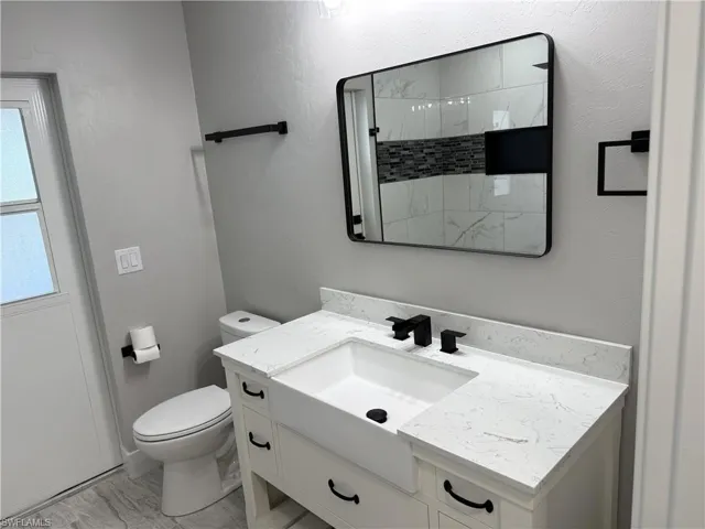 2310 Se 6th Ave, Cape Coral Fl 33990