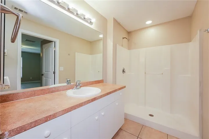 3812 14th St W, Lehigh Acres, Florida 33971