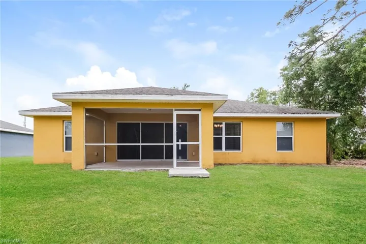 3812 14th St W, Lehigh Acres, Florida 33971