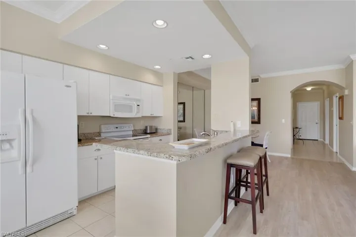 8680 Cedar Hammock Cir # 122, Naples, Florida 34112