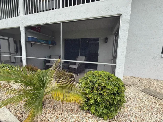 5023 Sw 16th Pl 101, Cape Coral, Florida 33914