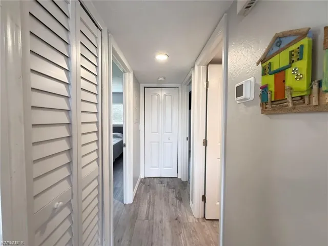5023 Sw 16th Pl 101, Cape Coral, Florida 33914