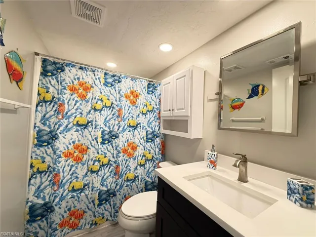 5023 Sw 16th Pl 101, Cape Coral, Florida 33914