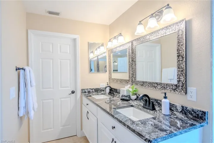 1807 Sw 48th Ln, Cape Coral Fl 33914