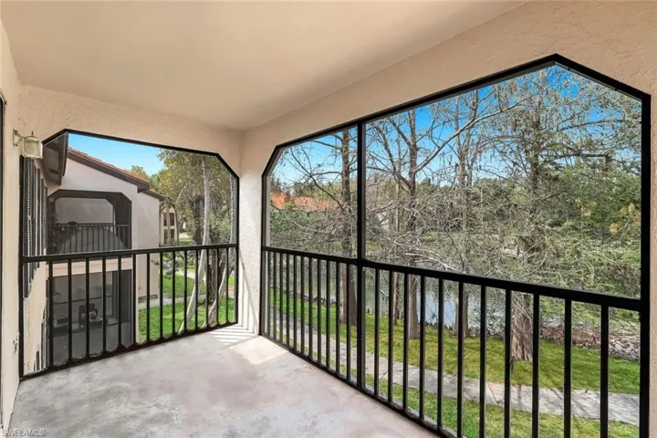 2178  Arbour Walk  CIR, Naples, FL 34109