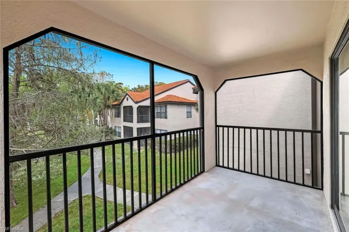 2178  Arbour Walk  CIR, Naples, FL 34109