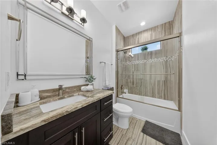 4634  Catalina  LN, Bonita Springs, FL 34134