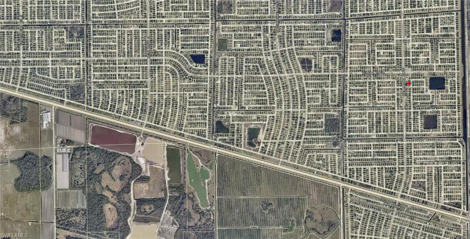 1008  Maxwell S AVE, LEHIGH ACRES, FL 33974