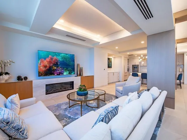4005 Gulf Shore Blvd N 903, Naples, Florida 34103