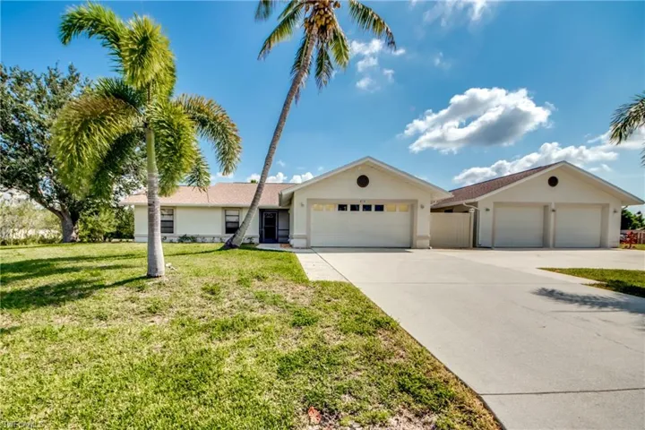 Fox Tail Palms, Circular Drive, TWO 2-Car Garages