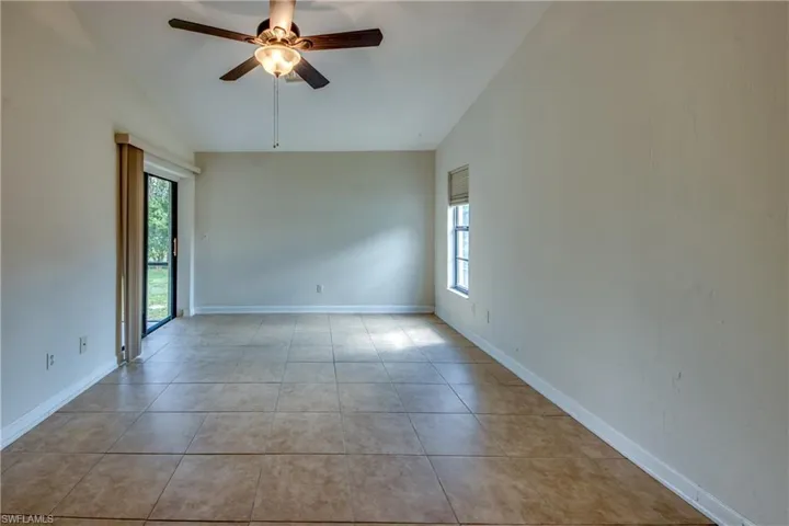 Large Owners' Suite with Sliders to Lanai.