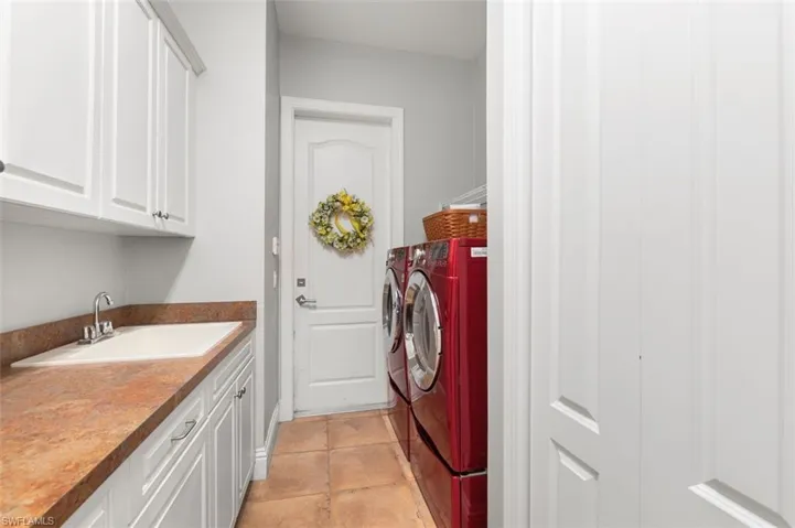 Large laundry room