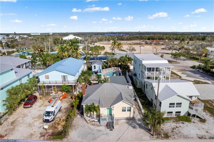 Large Oversized Lot with Heated Saltwater Pool on Estero Blvd