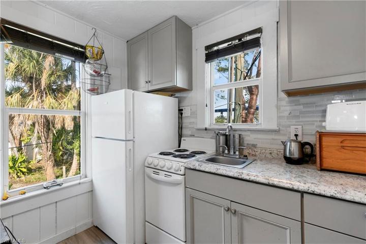 3rd Unit-Kitchen