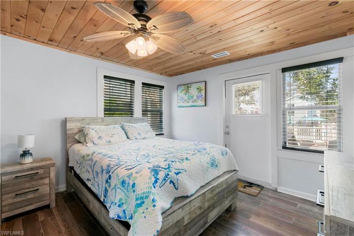 Unit 1-2 Bedroom, 1 bath-Primary Bedroom
