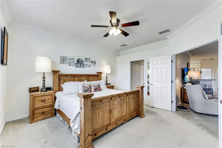 1427 Oceania Dr S, Naples, Florida 34113