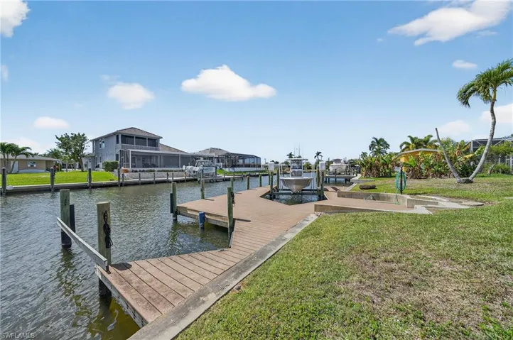 124 Sw 56th Ter, Cape Coral, Florida 33914