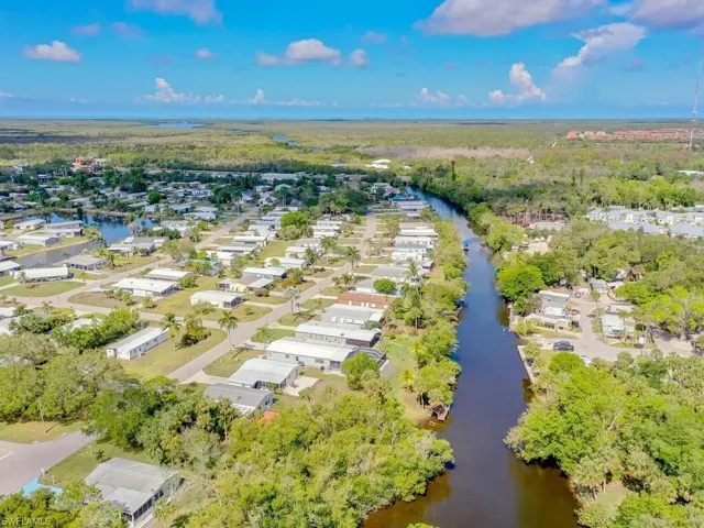 Birds eye view of HENDERSON CREEK TO GULF OF MEXICO