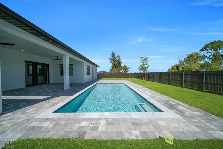 1003 Embers Pkwy W, Cape Coral, Florida 33993