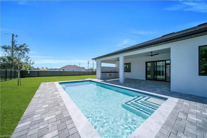 1003 Embers Pkwy W, Cape Coral, Florida 33993