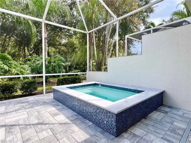 7988  Kilkenny  WAY, Naples, FL 34112