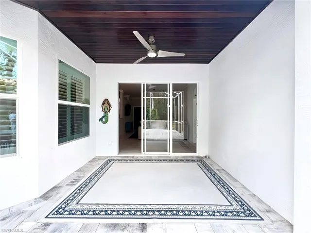 Wood Panel Ceiling - Covered Lanai