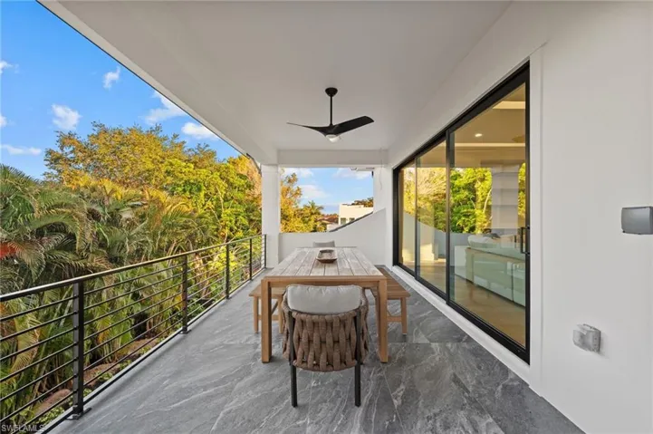 3840  CRAYTON  RD, Naples, FL 34103