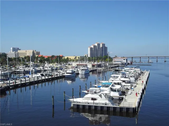 Fort Myers Yacht Basin