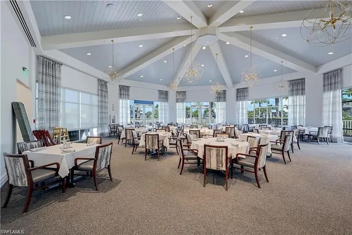 9607 Everglades Dr, Naples, Florida 34120