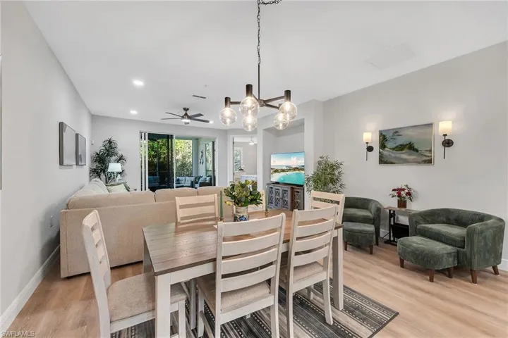 4843  Hampshire  CT, Naples, FL 34112