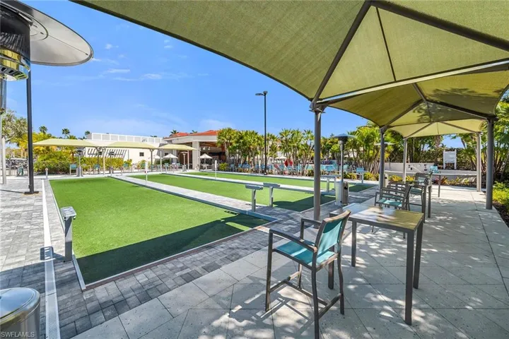 4843  Hampshire  CT, Naples, FL 34112
