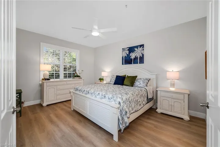 4843  Hampshire  CT, Naples, FL 34112