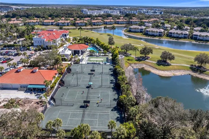 4843  Hampshire  CT, Naples, FL 34112