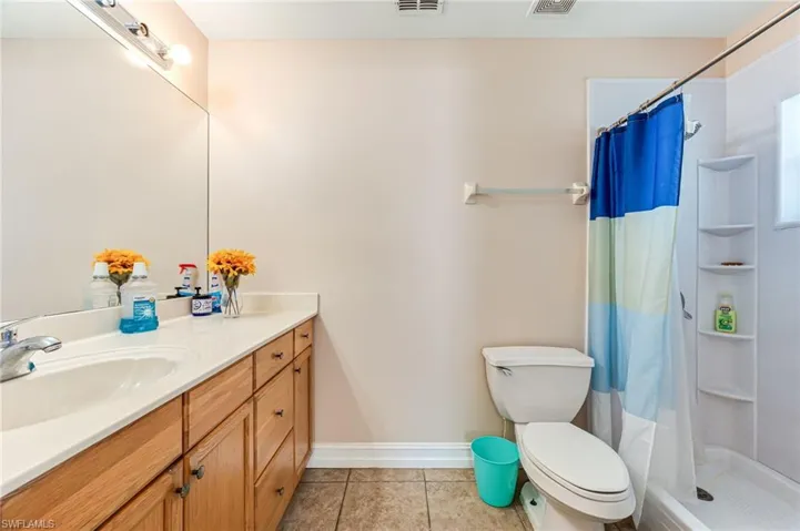 724 Pine Cone Ln, Naples Fl 34104