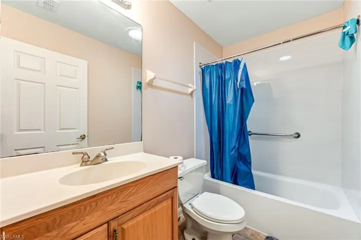 724 Pine Cone Ln, Naples Fl 34104