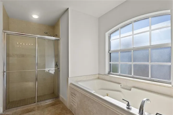 3704  33rd SW ST, Lehigh Acres, FL 33976