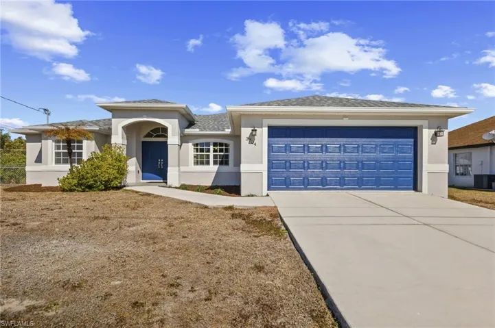 3704  33rd SW ST, Lehigh Acres, FL 33976