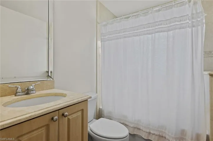 3704  33rd SW ST, Lehigh Acres, FL 33976