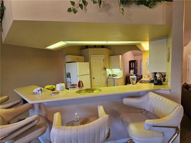Buffet Counter or Eat-At Breakfast Counter